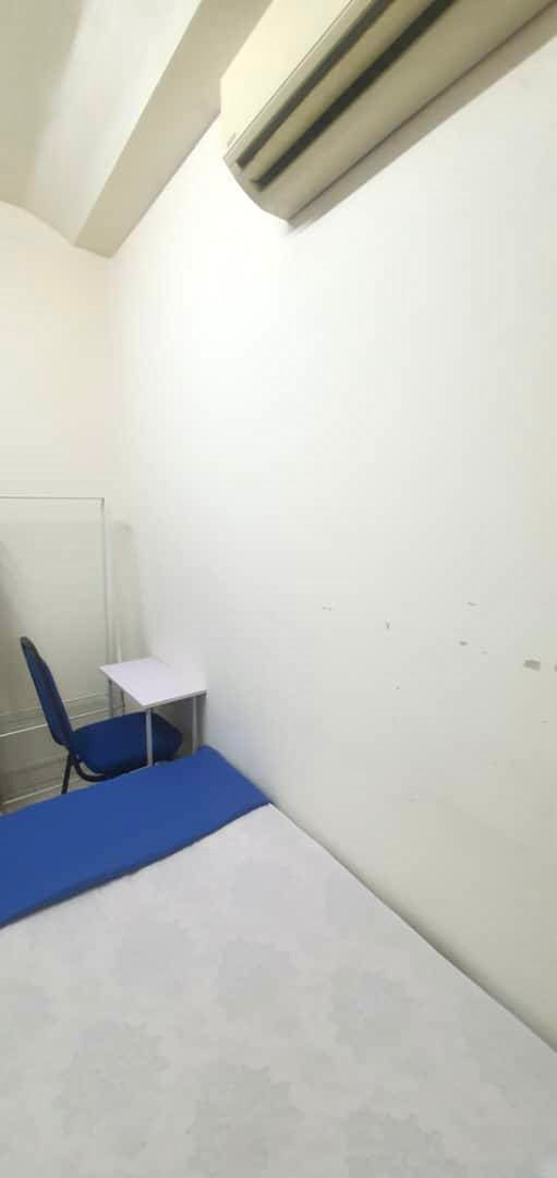 (1 MONTH DEPOSIT ONLY) - Private Air Con Room- The Basic 3-B @ Sentral Residences 1 & 2, Taman Kajang Sentral, Selangor Darul Ehsan