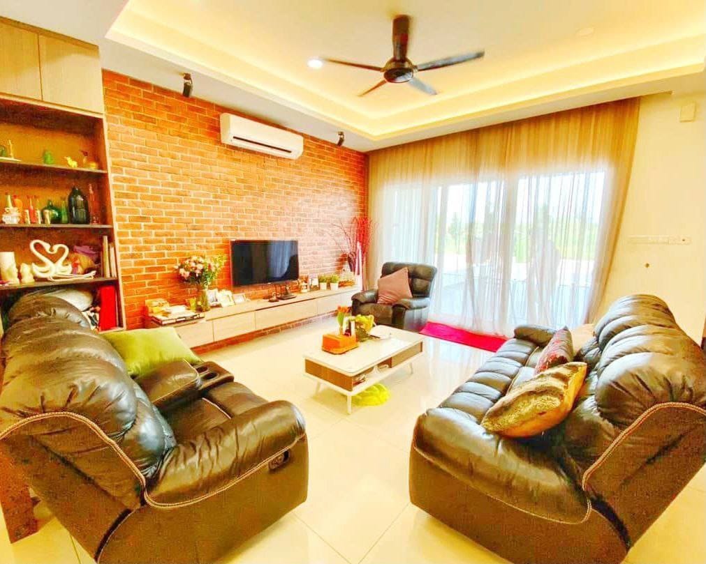 3 STOREY D'ISLAND WITH PRIVATE LIFT, PUCHONG