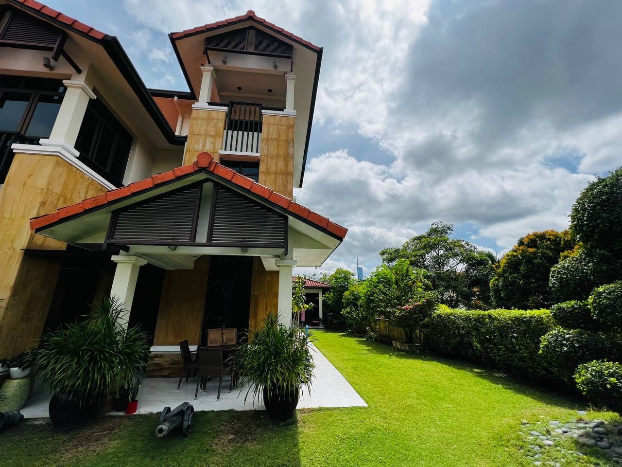 Luxurious Corner Bungalow , Bukit Tunku (Kenny Hills), Kuala Lumpur
