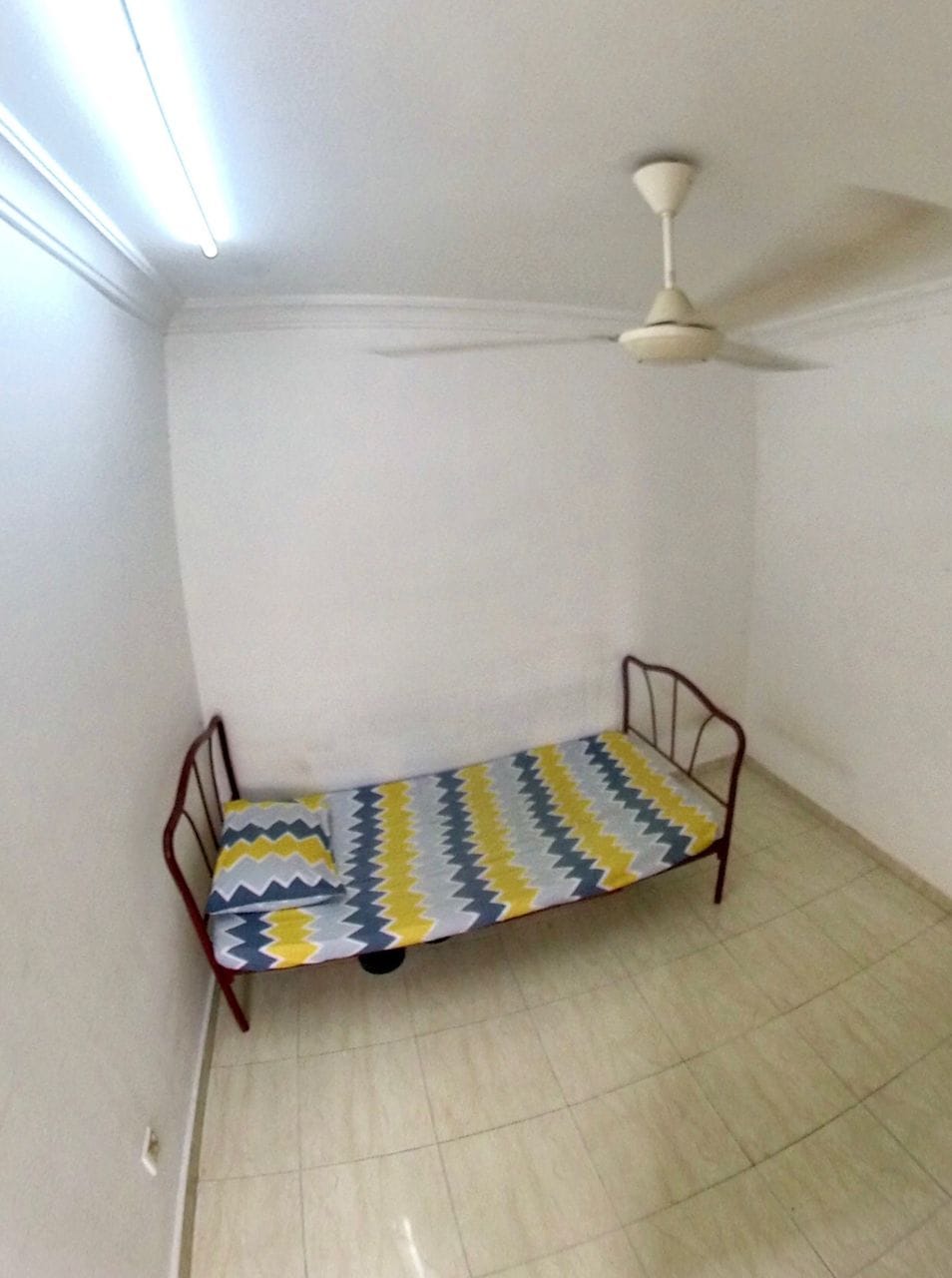 PRIVATE ROOM FOR RENT - RM400/month, Fully Furnished, Pandan Mewah, Kuala Lumpur