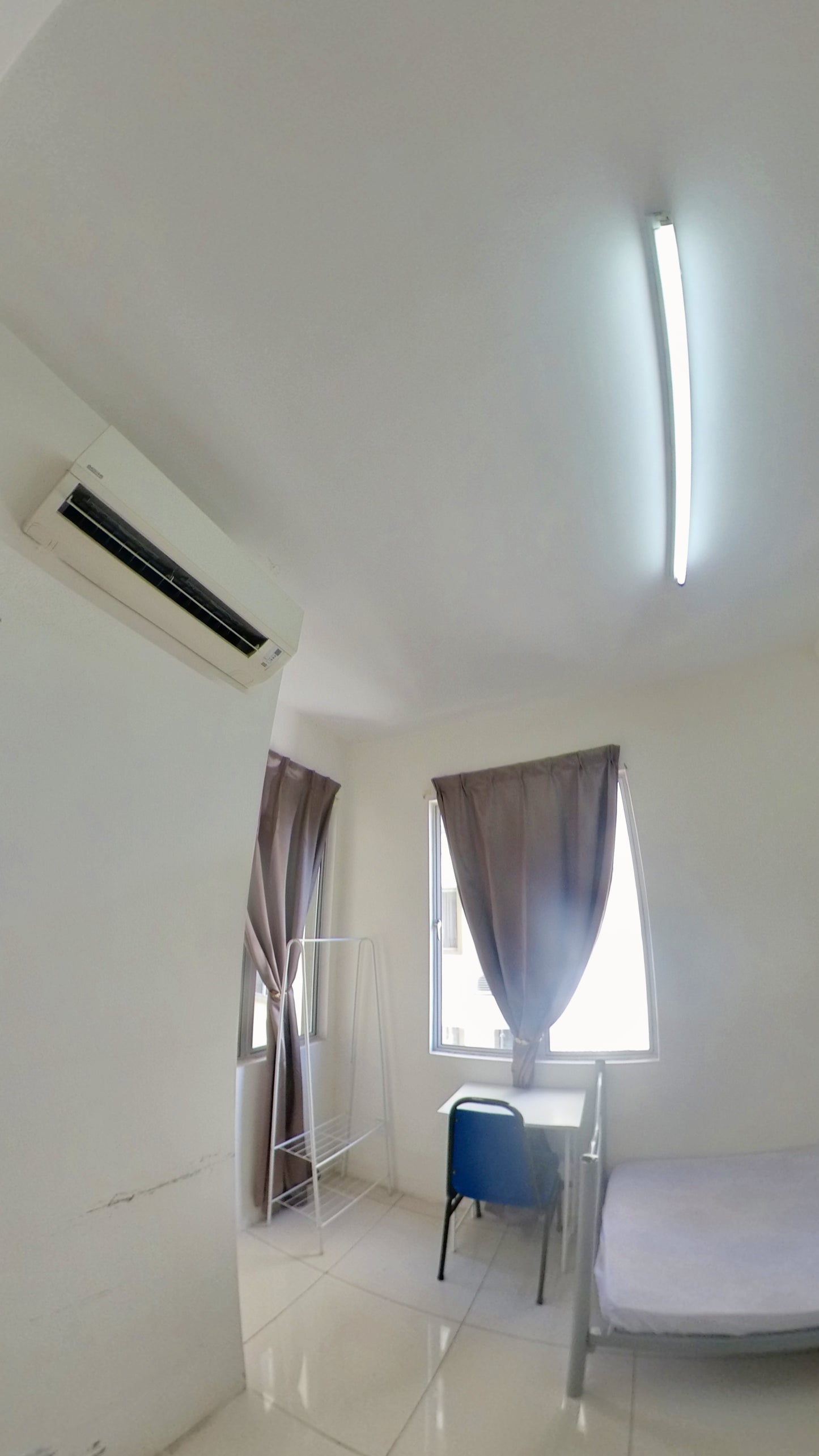 (1 MONTH DEPOSIT ONLY) - RM540/m PRIVATE ROOM + Attached Bathroom - The Basic 2-B @ Sentral Residences 1 & 2, Taman Kajang Sentral, Selangor Darul Ehsan