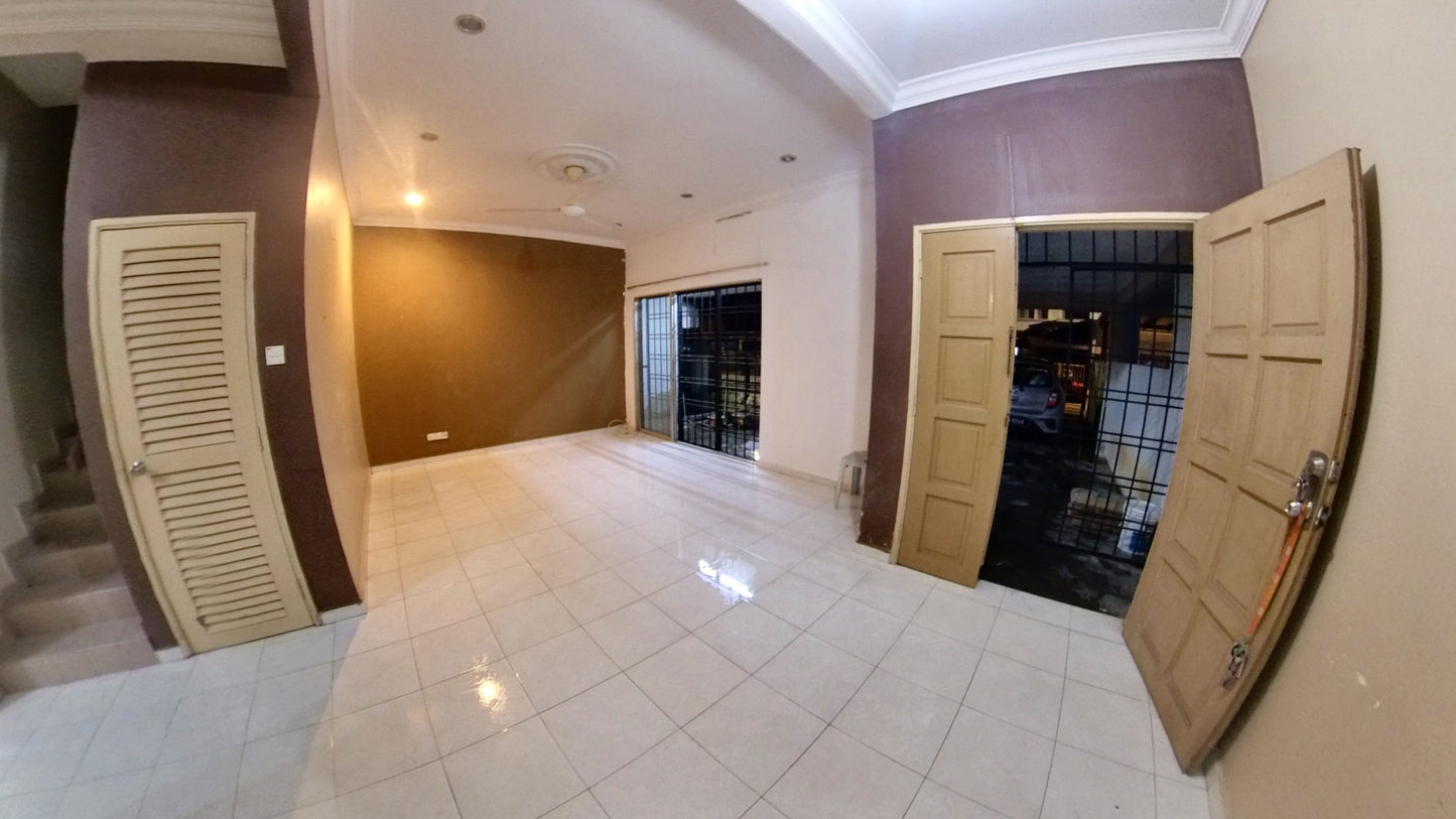 FOR RENT - 3 Storey Terrace, Park Avenue, Seremban