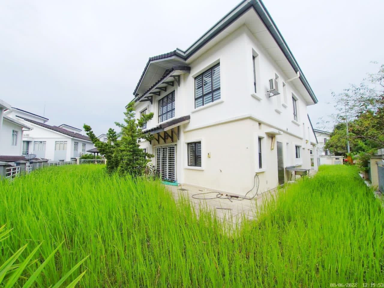 RENOVATED DOUBLE STOREY BUNGALOW SAUJANA VILLA TAMAN PRIMA SAUJANA KAJANG