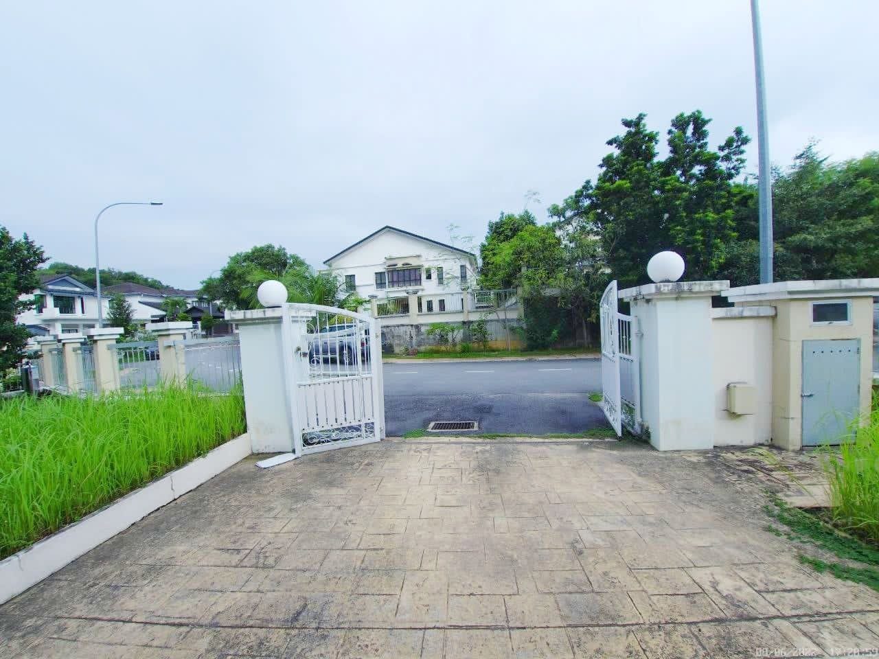 RENOVATED DOUBLE STOREY BUNGALOW SAUJANA VILLA TAMAN PRIMA SAUJANA KAJANG