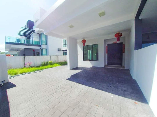 3 STOREY SEMI-D TAMAN SINAR MAHKOTA BANDAR MAHKOTA CHERAS