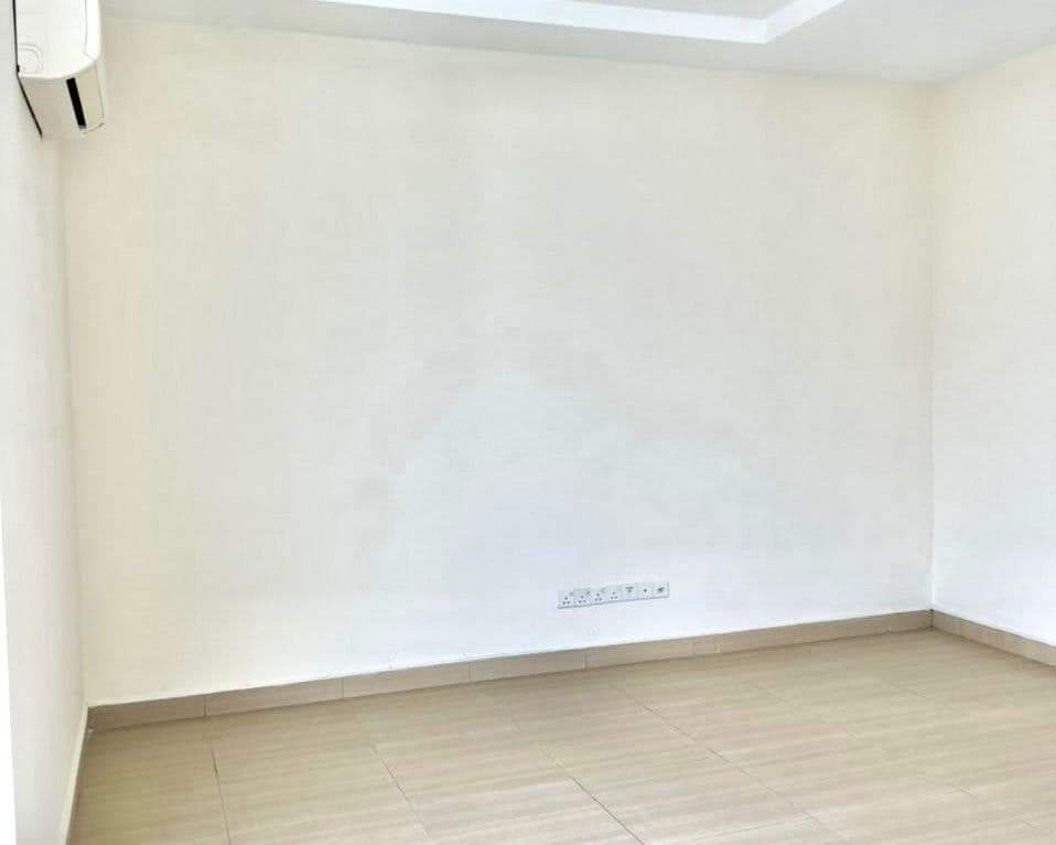 3 STOREY SEMI-D TAMAN SINAR MAHKOTA BANDAR MAHKOTA CHERAS