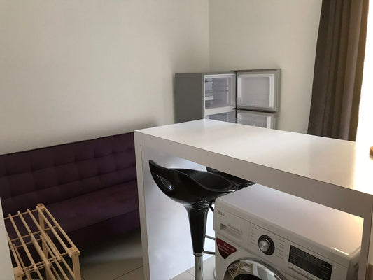 FOR RENT - Studio Unit ( bills included), Pacific Place, Ara Damansara, Selangor