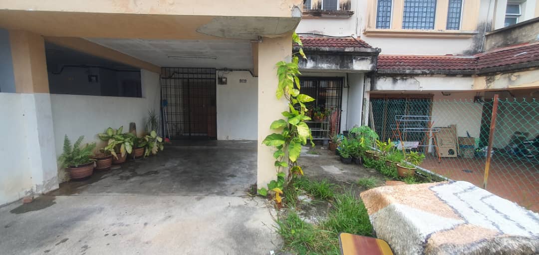 FOR RENT - 3 Storey Terrace, Park Avenue, Seremban