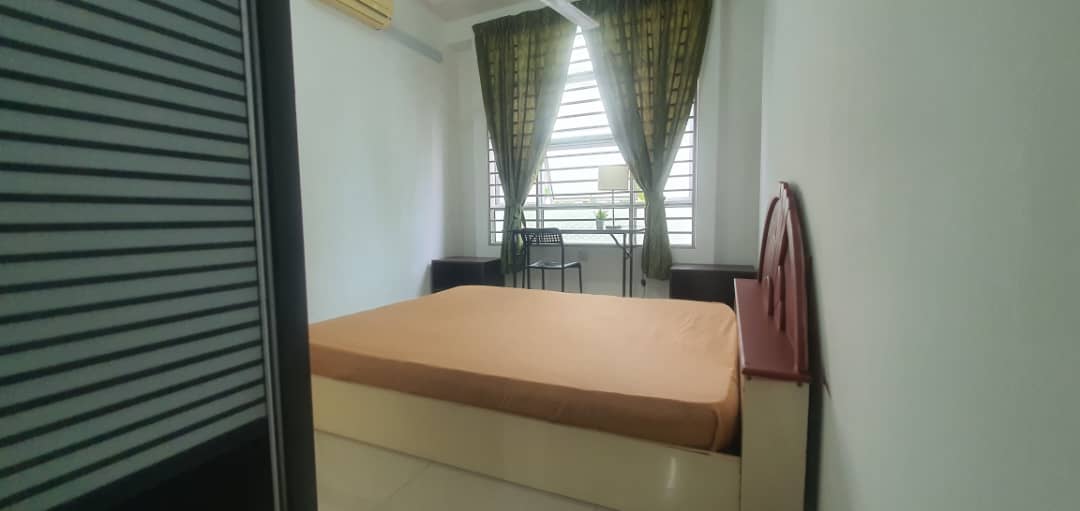 FOR RENT- Fully Furnished Air-Con MASTER ROOM ,The ARC - Cyberjaya