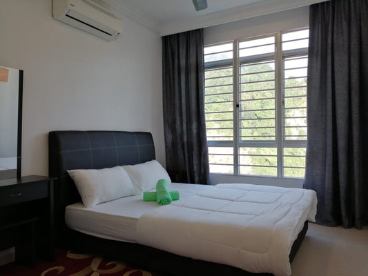 FOR RENT - 3 Bedroom, Semarak Condominium, Batu Caves