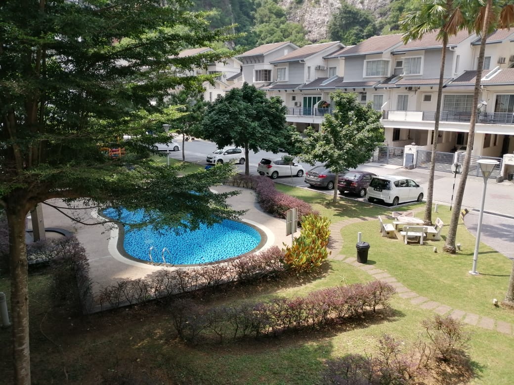 FOR RENT - 3 Bedroom, Semarak Condominium, Batu Caves