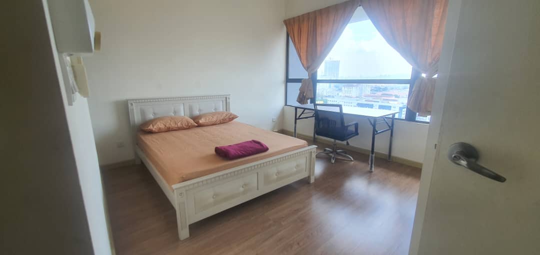 FEMALE Private MASTER ROOM, Meta Space Co Living @MKH Boulevard, Kajang, Selangor Darul Ehsan